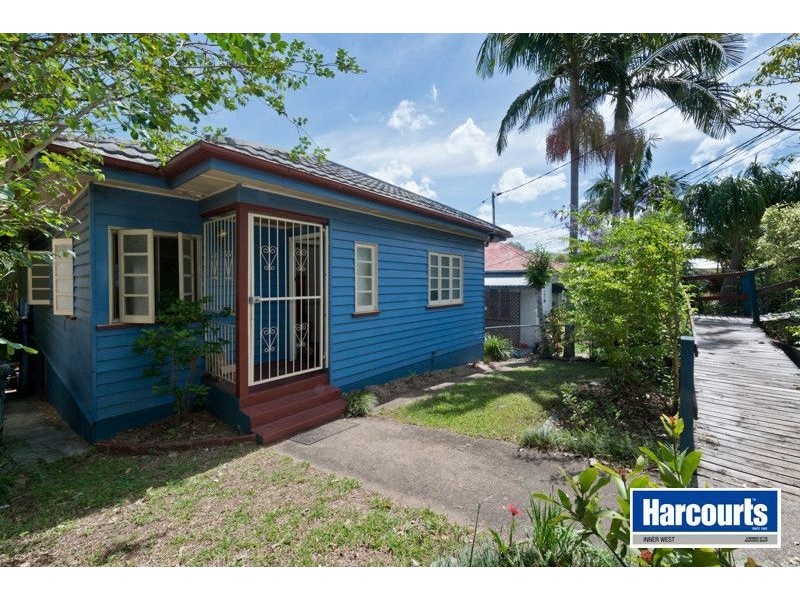 16 Victoria Street, Ashgrove QLD 4060