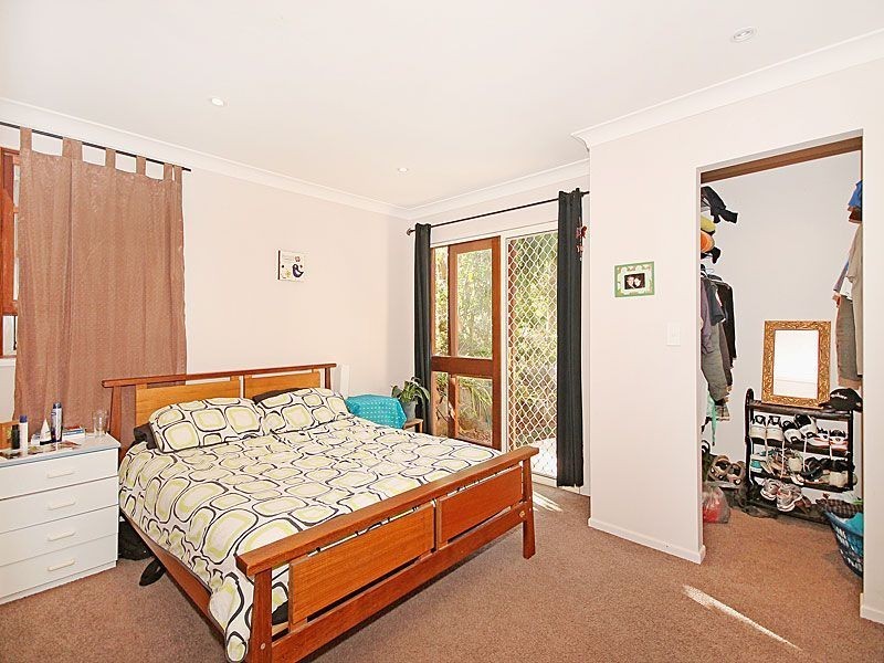 29 Fletcher Parade, Bardon QLD 4065