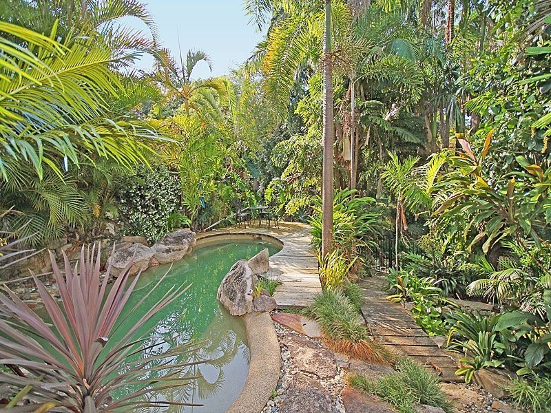 29 Fletcher Parade, Bardon QLD 4065