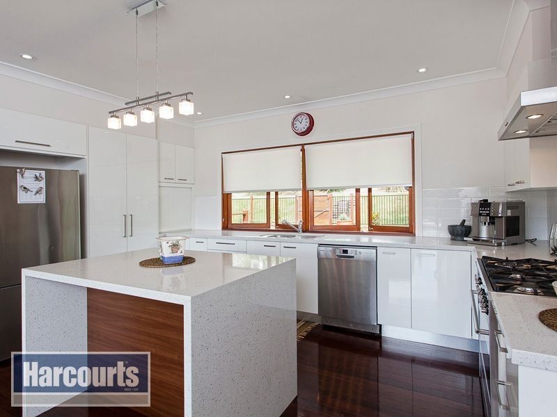 33 Alton Terrace, The Gap QLD 4061