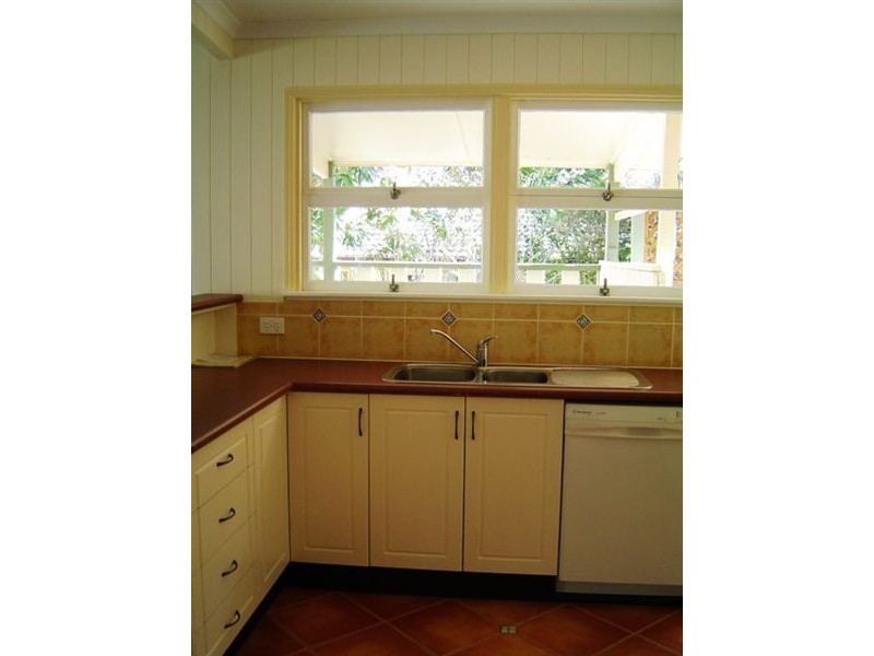 53 Bromwich St, The Gap QLD 4061
