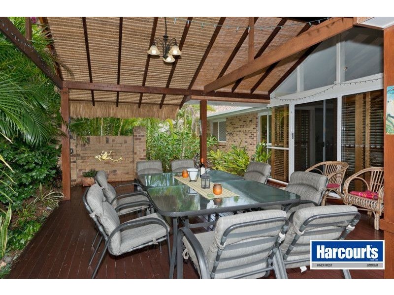 51 Trawalla Street, The Gap QLD 4061