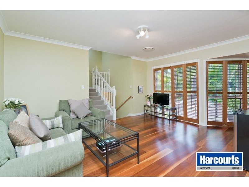 51 Trawalla Street, The Gap QLD 4061