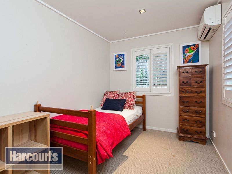 40 Barnett Road, Bardon QLD 4065