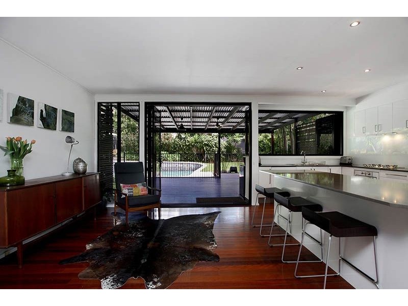 11 Bernarra Street, The Gap QLD 4061