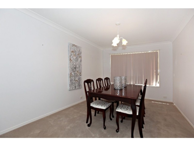 33 Parkside Crescent, The Gap QLD 4061