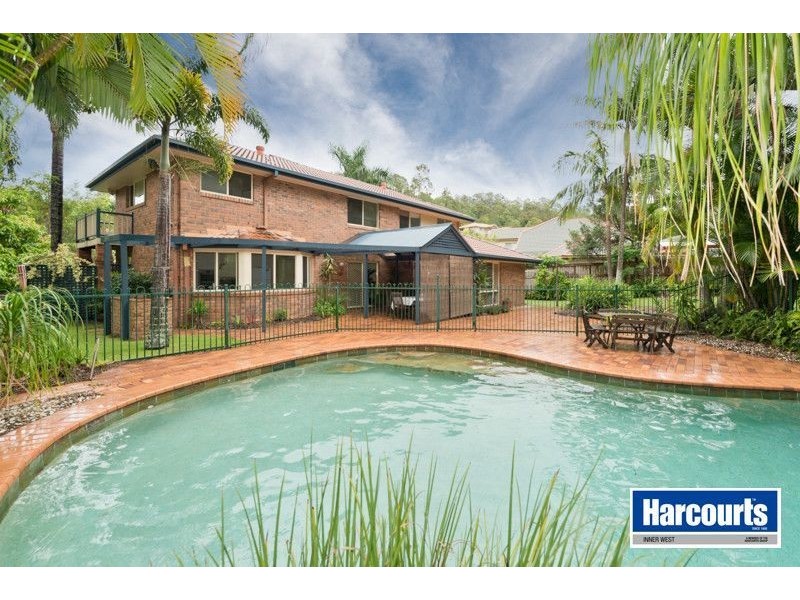 5 Canterbury Place, The Gap QLD 4061