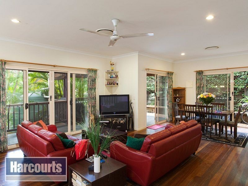 9 Willowood Place, The Gap QLD 4061