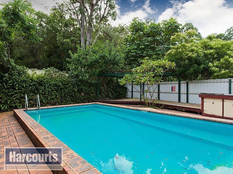 9 Bruree Street, The Gap QLD 4061