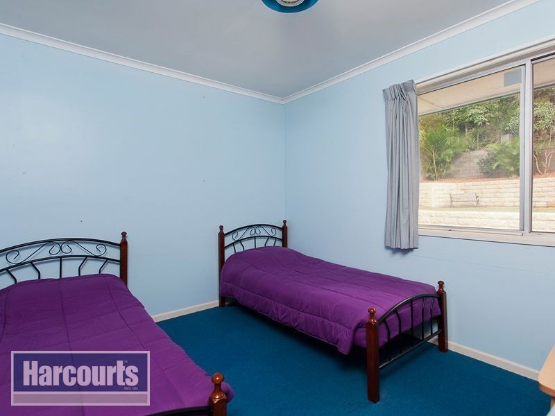 18 Ukamirra Court, Ferny Hills QLD 4055