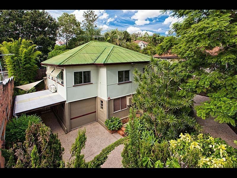 586 Waterworks Road, Ashgrove QLD 4060
