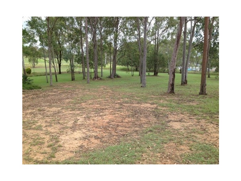 29 Leonard Street, Yamanto QLD 4305