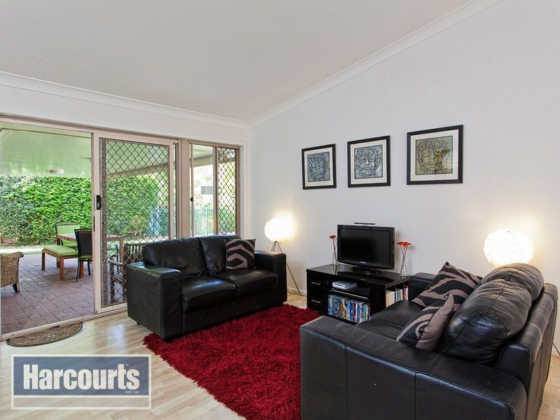 4 Hillside Place, The Gap QLD 4061