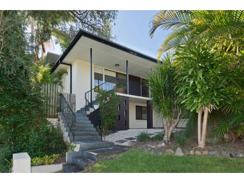 8 Dajarra Street, The Gap QLD 4061