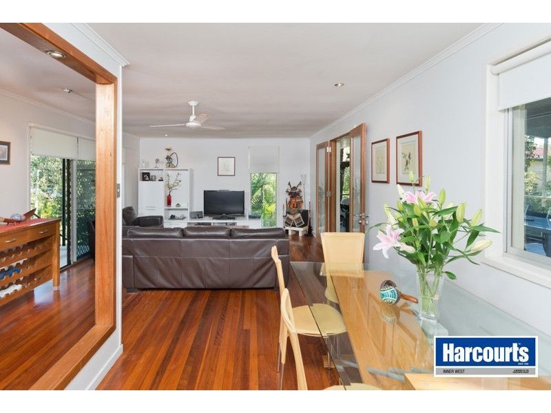 8 Dajarra Street, The Gap QLD 4061