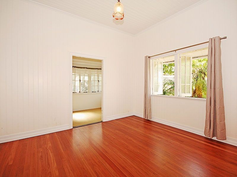 7 Joffre Street, Ashgrove QLD 4060