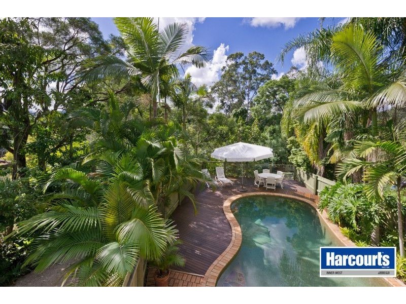 73 School Road, The Gap QLD 4061