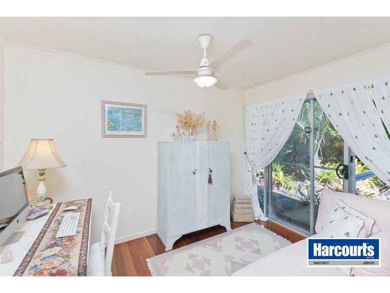 73 School Road, The Gap QLD 4061