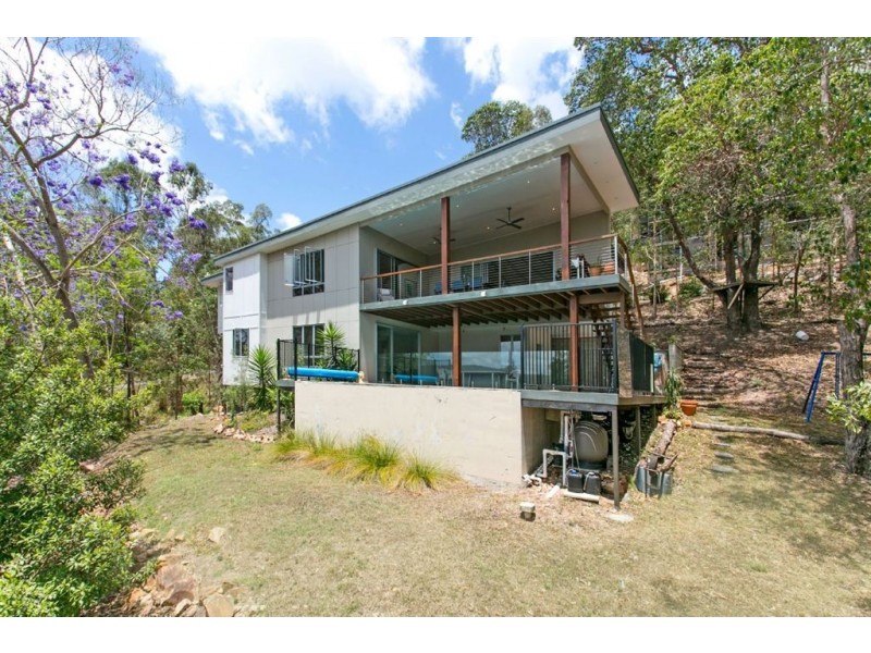 101 Kays Road, The Gap QLD 4061