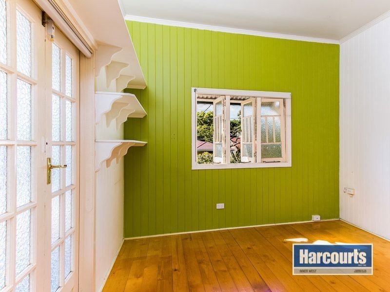 30 Carmel Street, Bardon QLD 4065