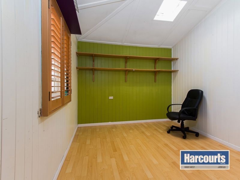 30 Carmel Street, Bardon QLD 4065