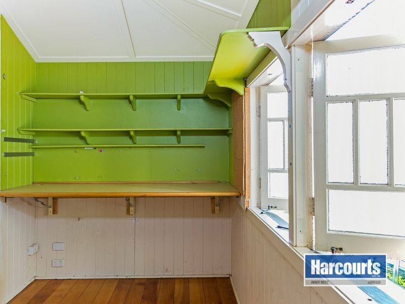30 Carmel Street, Bardon QLD 4065