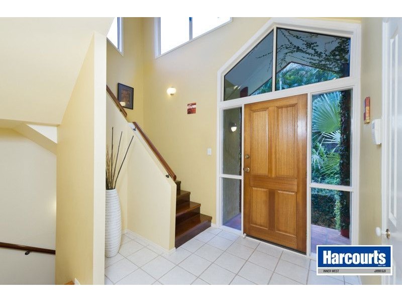 29 Rothbury Place, The Gap QLD 4061