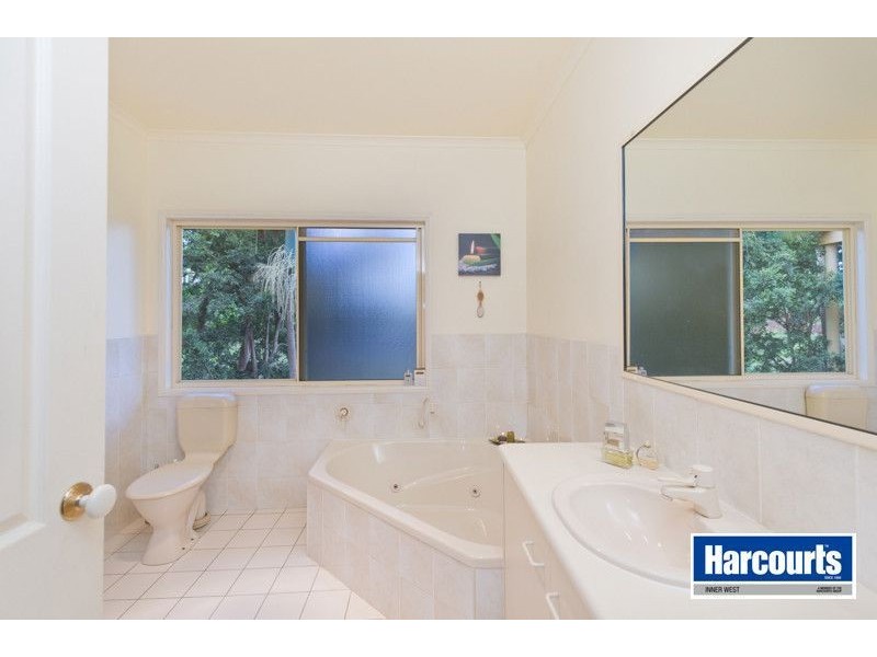 29 Rothbury Place, The Gap QLD 4061