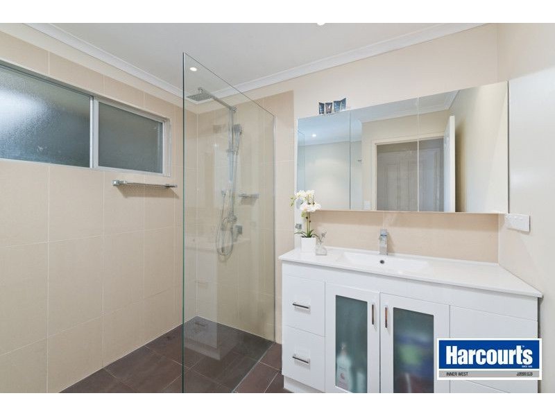 40 Michaela Crescent, The Gap QLD 4061