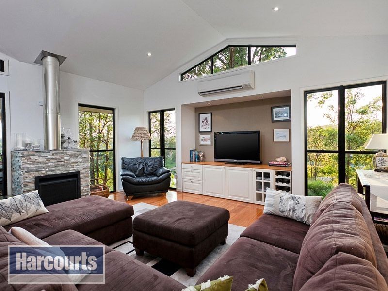 22 Ronruth Street, The Gap QLD 4061