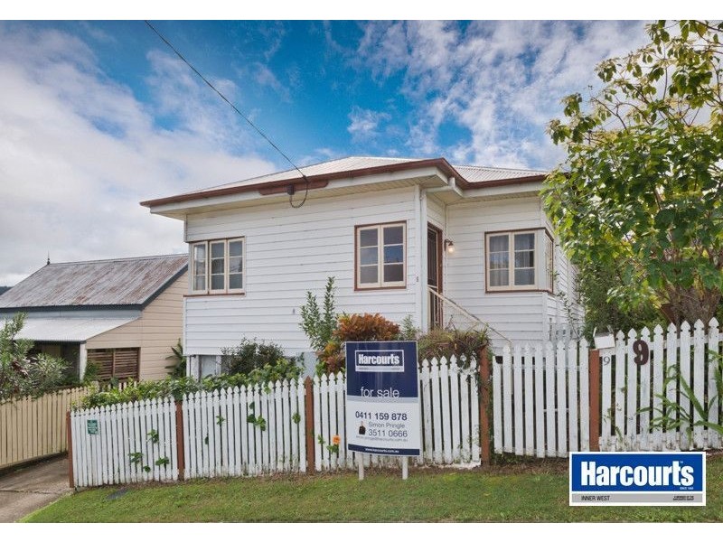 9 Coronation Street, Bardon QLD 4065