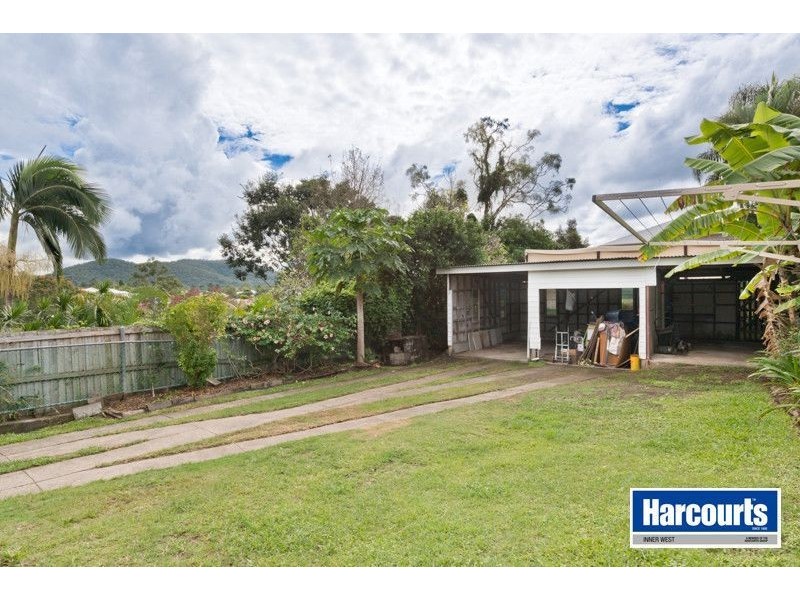 9 Coronation Street, Bardon QLD 4065