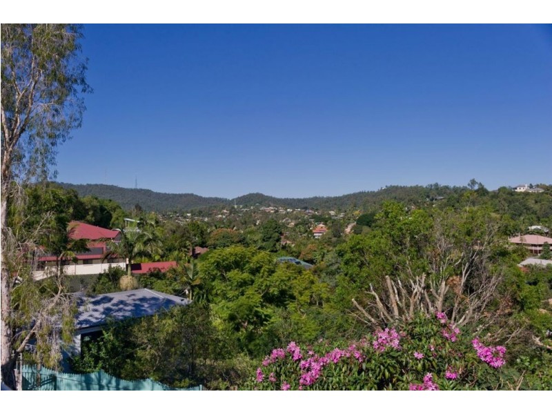 10 Willowood Place, The Gap QLD 4061