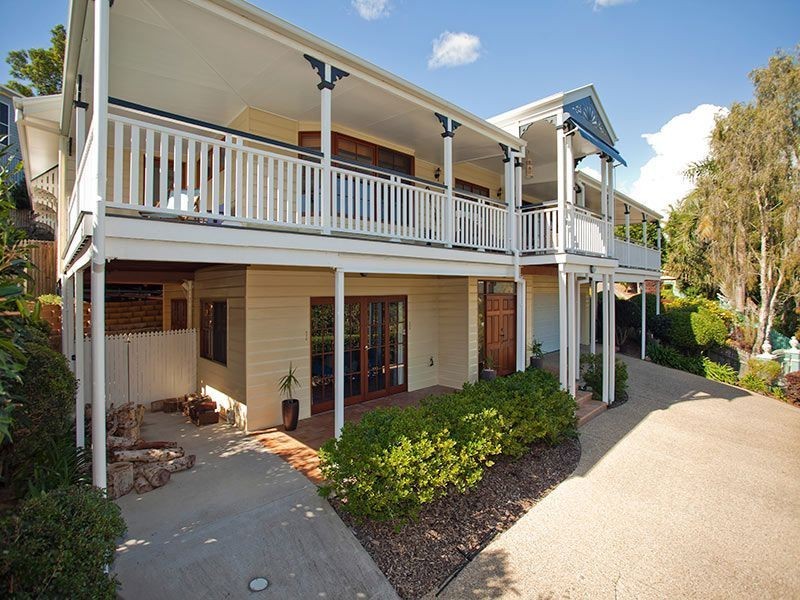 10 Willowood Place, The Gap QLD 4061