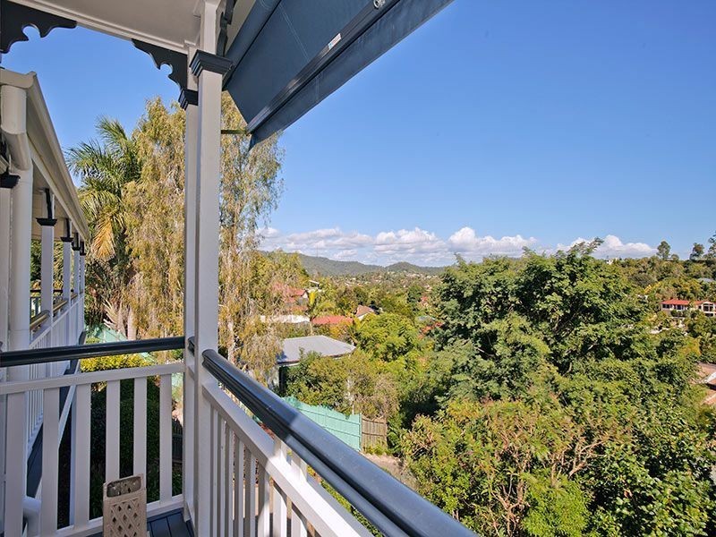 10 Willowood Place, The Gap QLD 4061