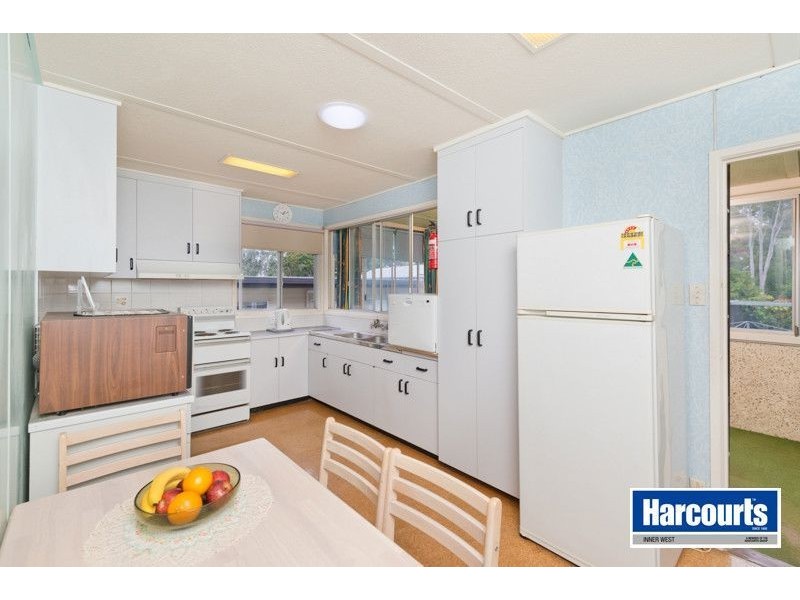 37 Warana Street, The Gap QLD 4061