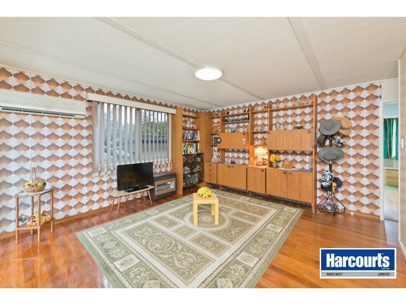 37 Warana Street, The Gap QLD 4061