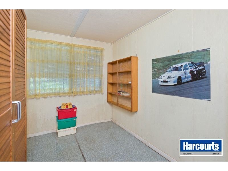 37 Warana Street, The Gap QLD 4061