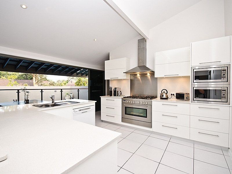 18 Belclare Street, The Gap QLD 4061