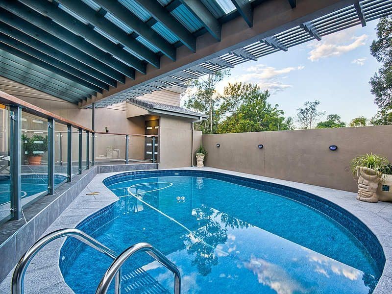 18 Belclare Street, The Gap QLD 4061