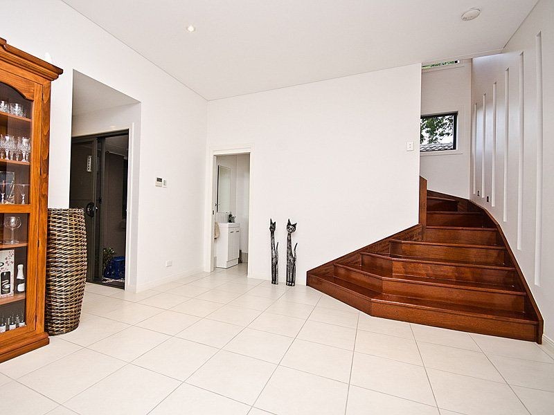 18 Belclare Street, The Gap QLD 4061