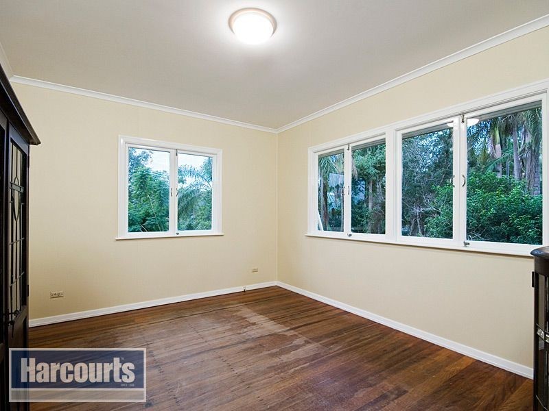 33 Alton Terrace, The Gap QLD 4061