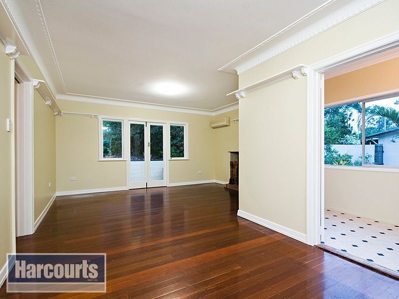 33 Alton Terrace, The Gap QLD 4061