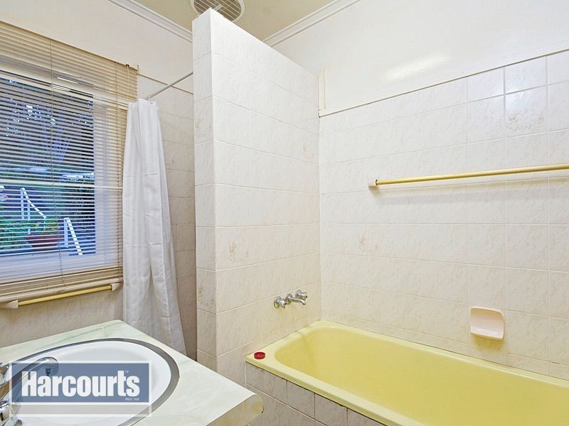 33 Alton Terrace, The Gap QLD 4061