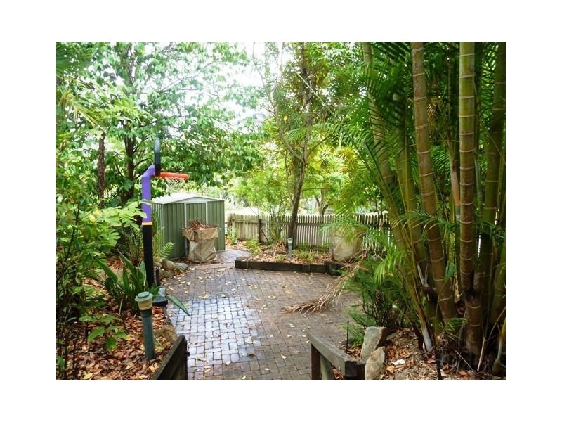 26 Arkana Street, The Gap QLD 4061