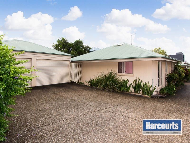 2/20 Foster Street, Newmarket QLD 4051
