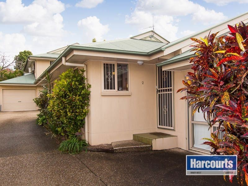 2/20 Foster Street, Newmarket QLD 4051
