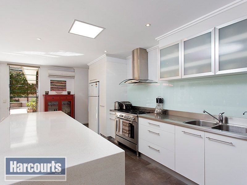 24 Corton Street, The Gap QLD 4061