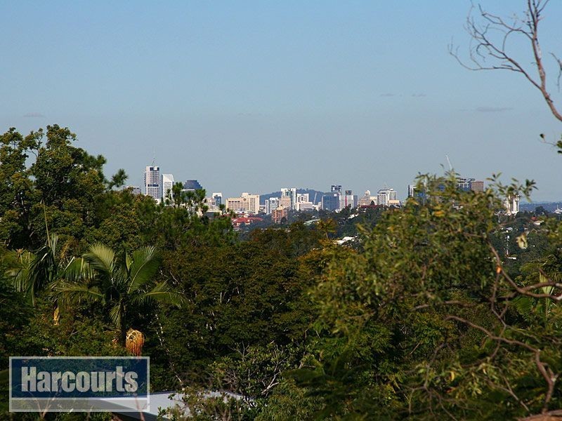 854 South Pine Road, Everton Park QLD 4053