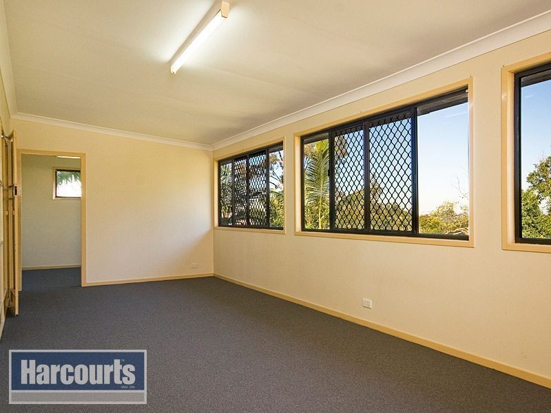 854 South Pine Road, Everton Park QLD 4053